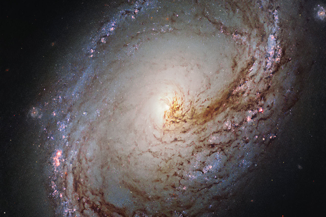 Messier 96 spiral galaxy