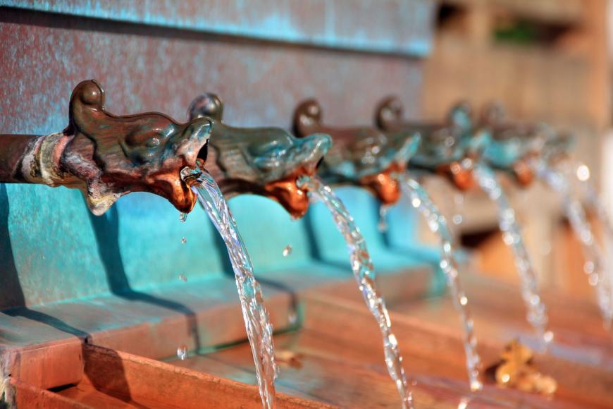 Water taps. CREDIT: AnnaER / Pixabay